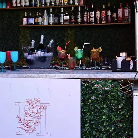 Cosmopolitan & Wellness Hotel 4*