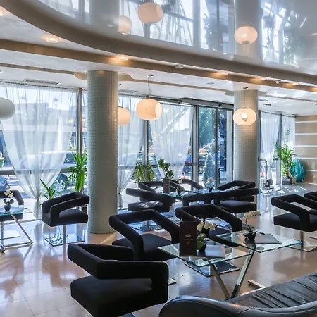 Cosmopolitan & Wellness Hotel Ruse