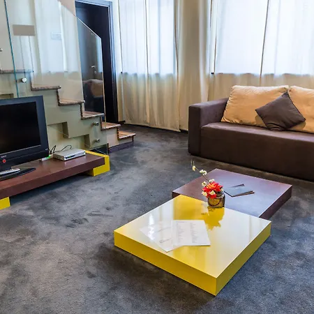 Cosmopolitan & Wellness Hotel