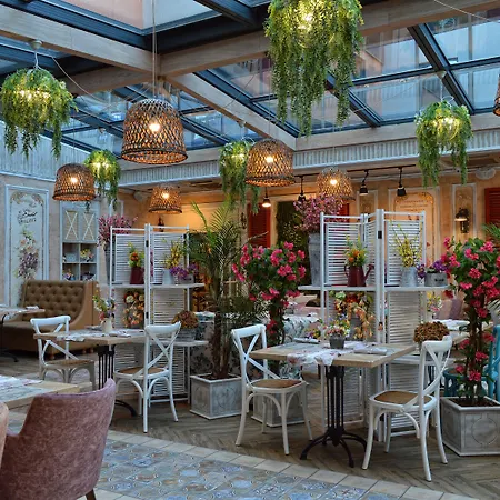 Hotel Cosmopolitan & Wellness Ruse