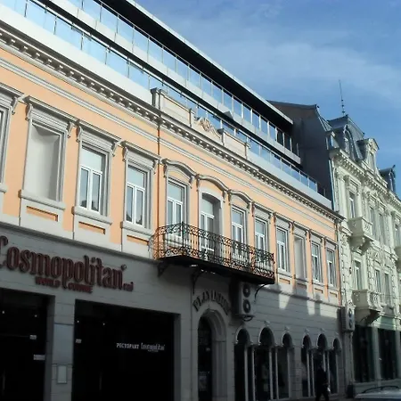 Otel Cosmopolitan & Wellness 4*