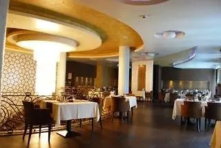 Cosmopolitan & Wellness Hotel 4*