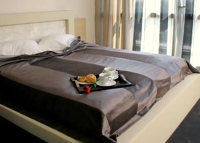 Cosmopolitan & Wellness Roese