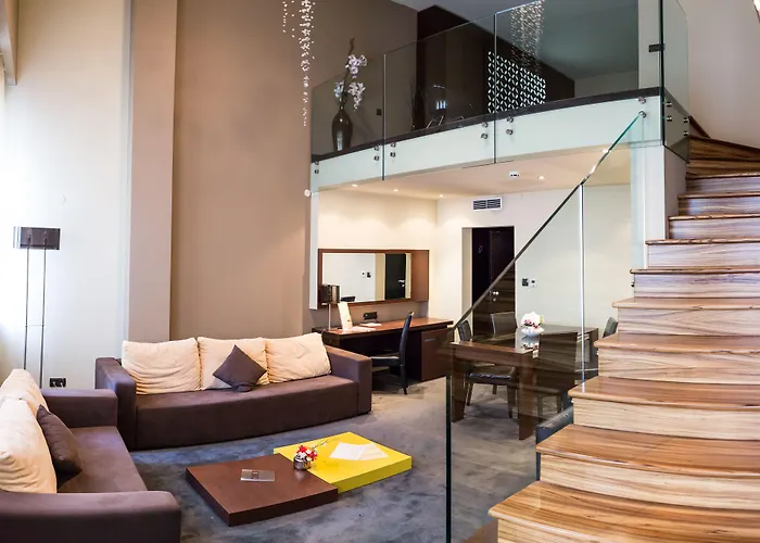 Hotel Cosmopolitan & Wellness