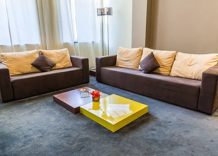 Cosmopolitan & Wellness Hotel 4*