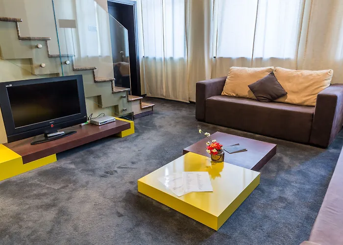 Cosmopolitan & Wellness Hotel