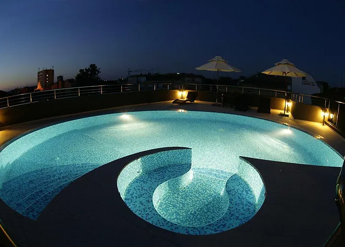 Hotel Cosmopolitan & Wellness 4*