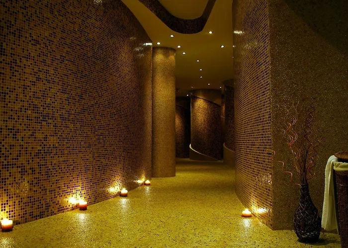 Cosmopolitan & Wellness 4*