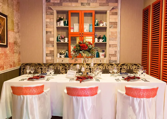 Cosmopolitan & Wellness