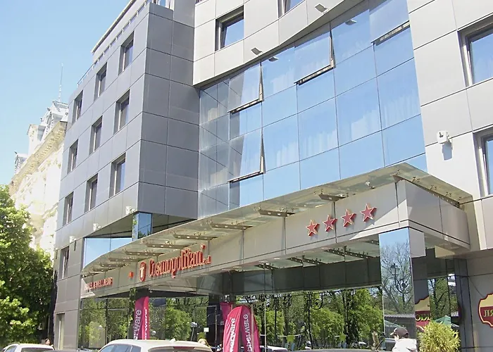 Hotel Cosmopolitan & Wellness 4*