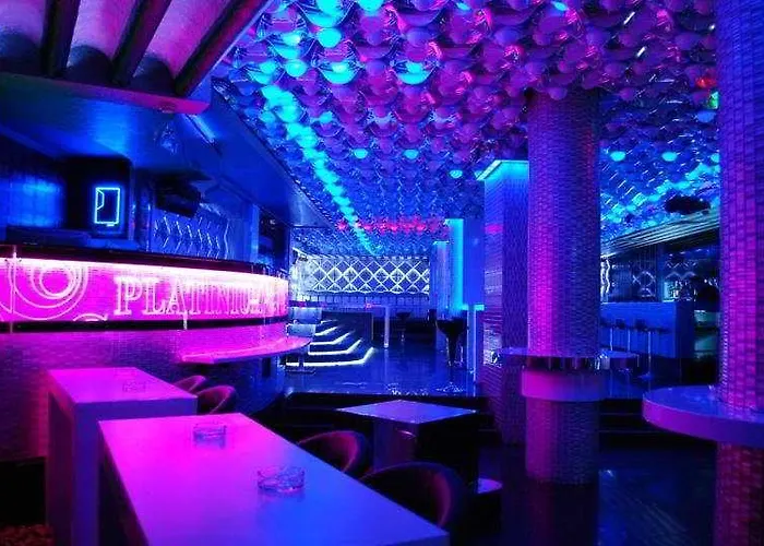 Hotel Cosmopolitan & Wellness