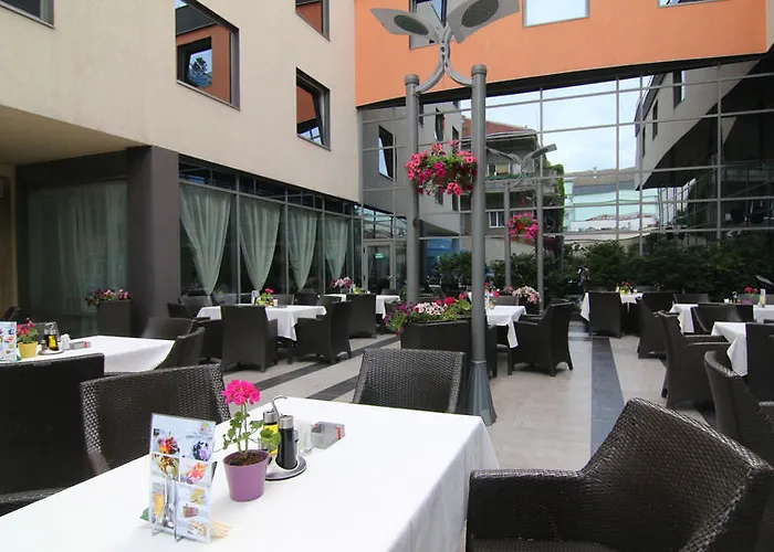 Cosmopolitan & Wellness Hotel