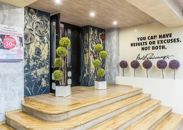 Hotel Cosmopolitan & Wellness 4*