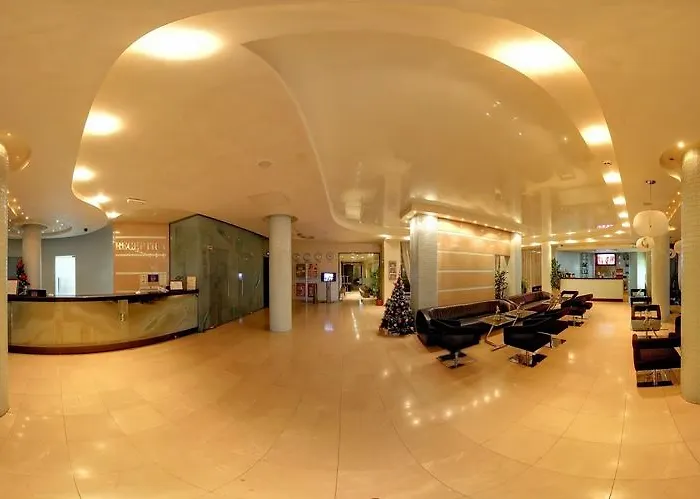 Cosmopolitan & Wellness 4* Roese